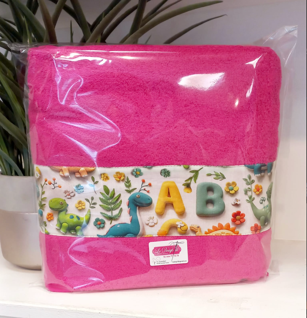 Drap de douche "Petit Dino" Fuschia